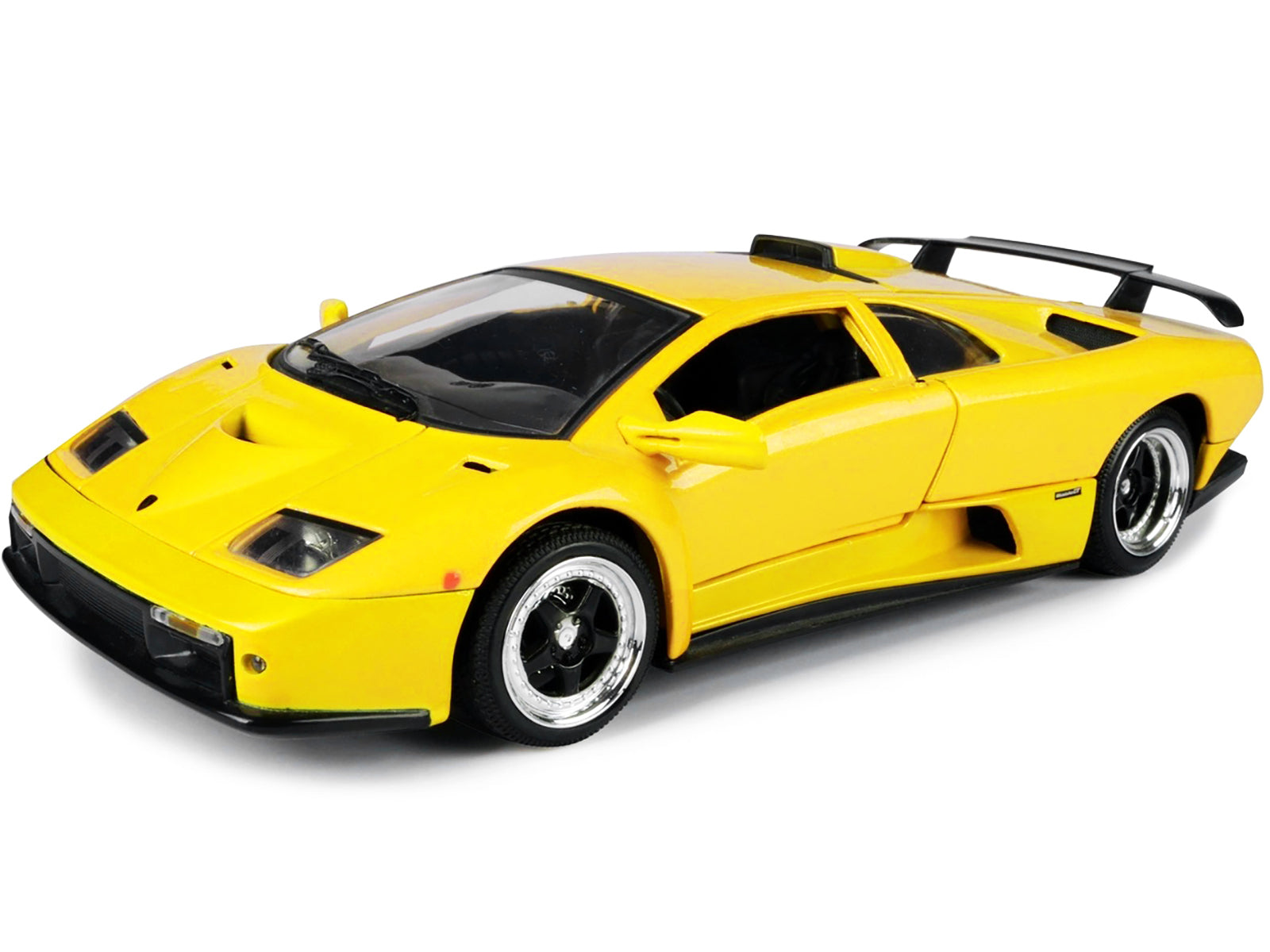 Lamborghini Diablo GT Yellow 1/18 Diecast Model Car by Motormax - image 2