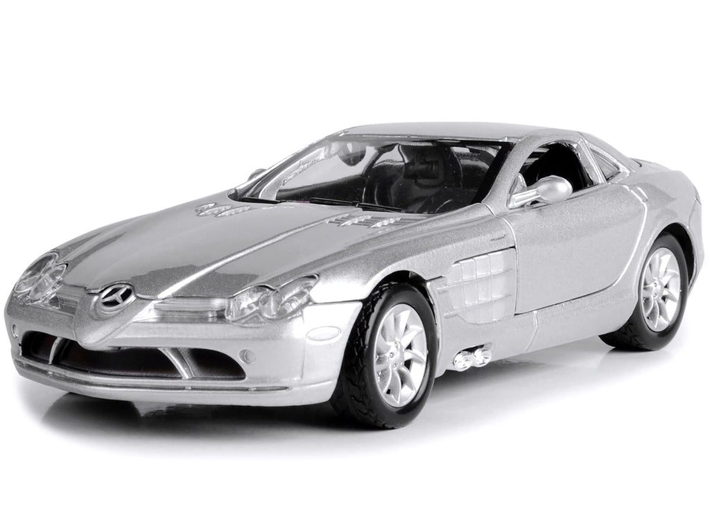 Mercedes McLaren SLR Silver 1/24 Diecast Model Car by Motormax - image 2