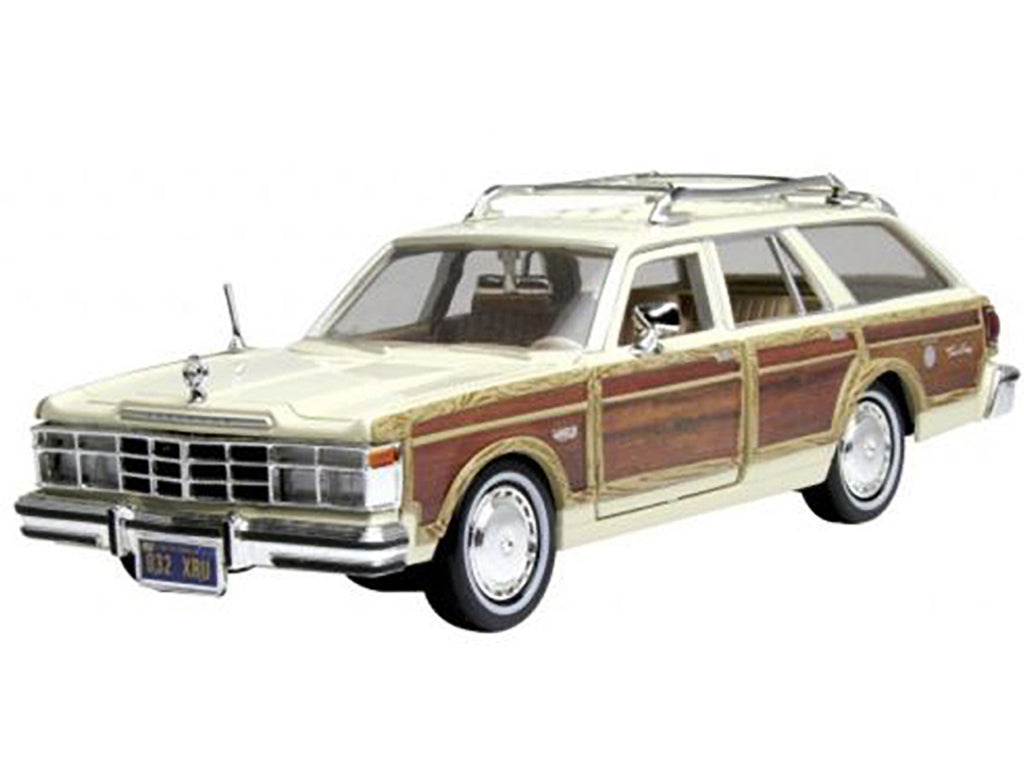 1979 Chrysler Lebaron Town & Country Cream 1/24 Diecast Model Car by Motormax - image 2