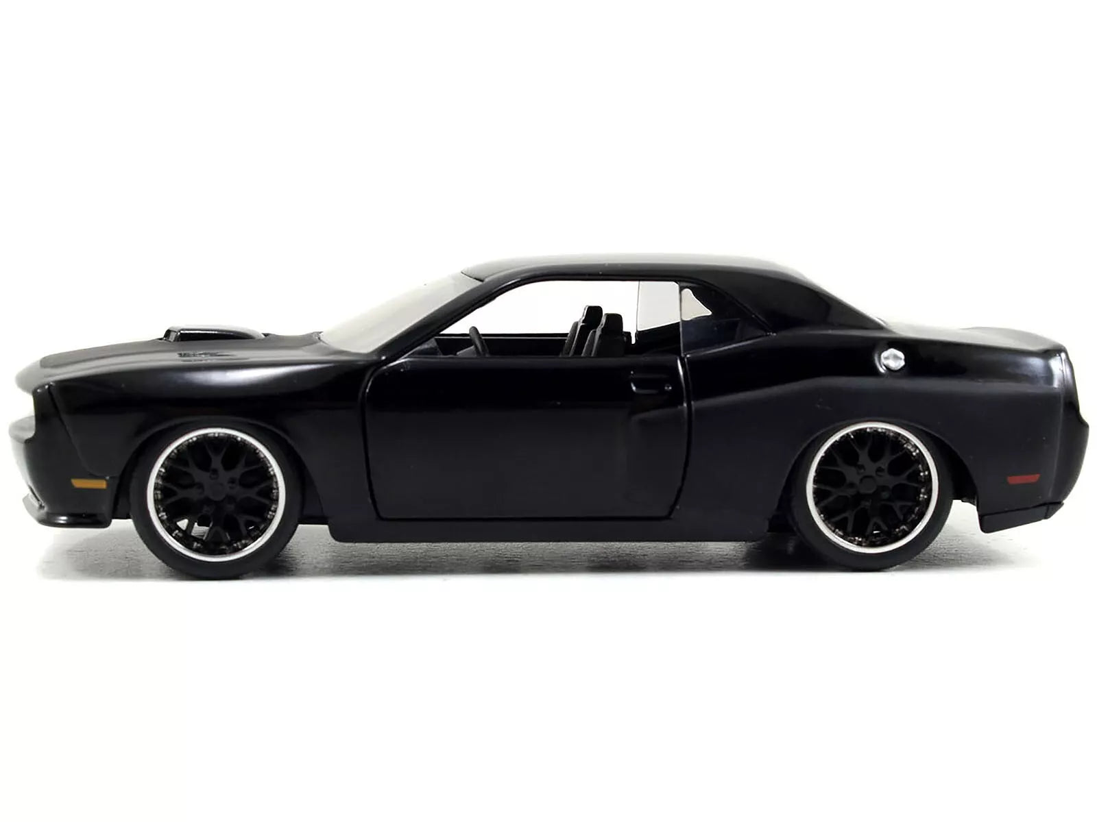 Dom's Dodge Challenger SRT8 Black "Fast & Furious" Movie 1/32 Diecast Model Car by Jada - image 2